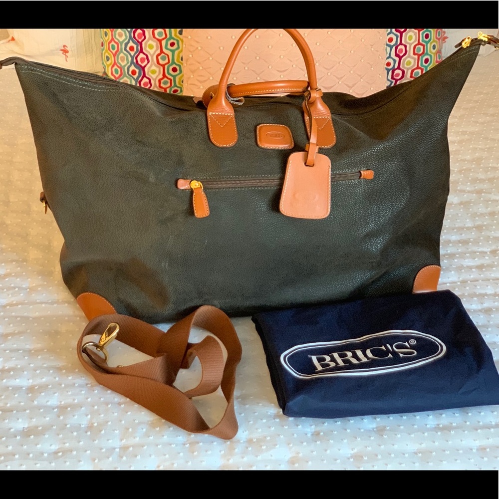 Bric’s 22” cargo duffle weekender bag!